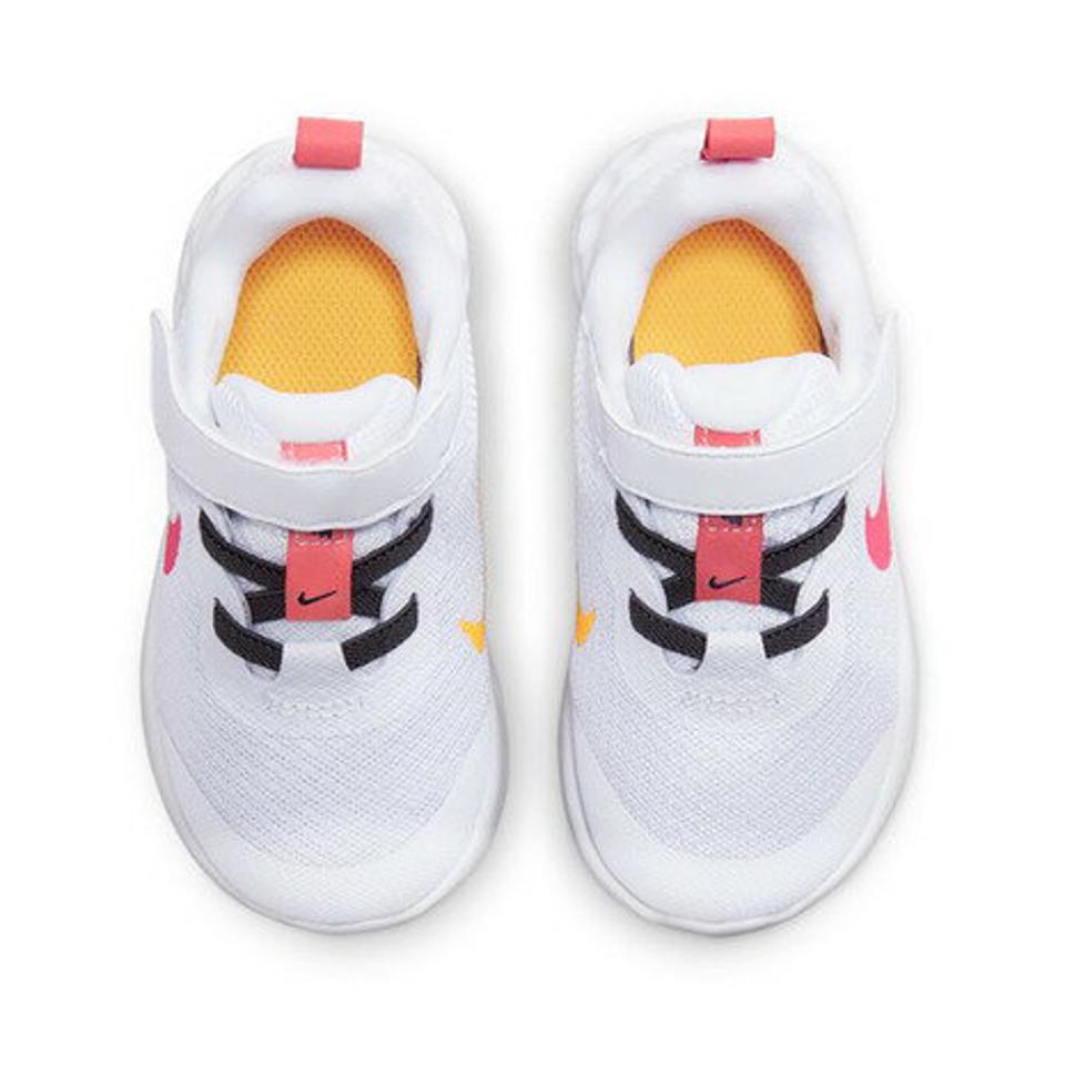 ナイキ（NIKE）（キッズ）ジュニアスポーツシューズ レボリューション 6 NN TDV ホワイト ピンク DD1094-101 スニーカー ベルクロ ファーストシューズ