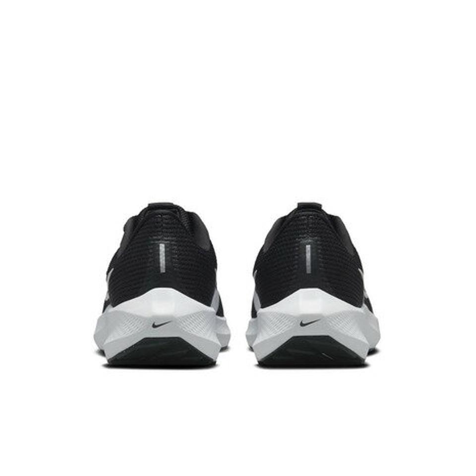ナイキ（NIKE）（レディース）ランニングシューズ エア ズーム ペガサス40 DV3854-001 スニーカー ジョギング トレーニング クッション性 反発力