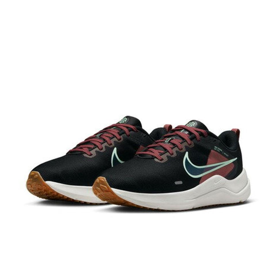 ナイキ（NIKE）（レディース）ランニングシューズ レディース 黒 ダウンシフター 12 ブラック DD9294-007 スニーカー