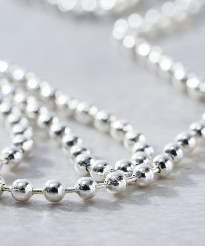 【アレンジして楽しめる】ボールチェーンロングネックレス