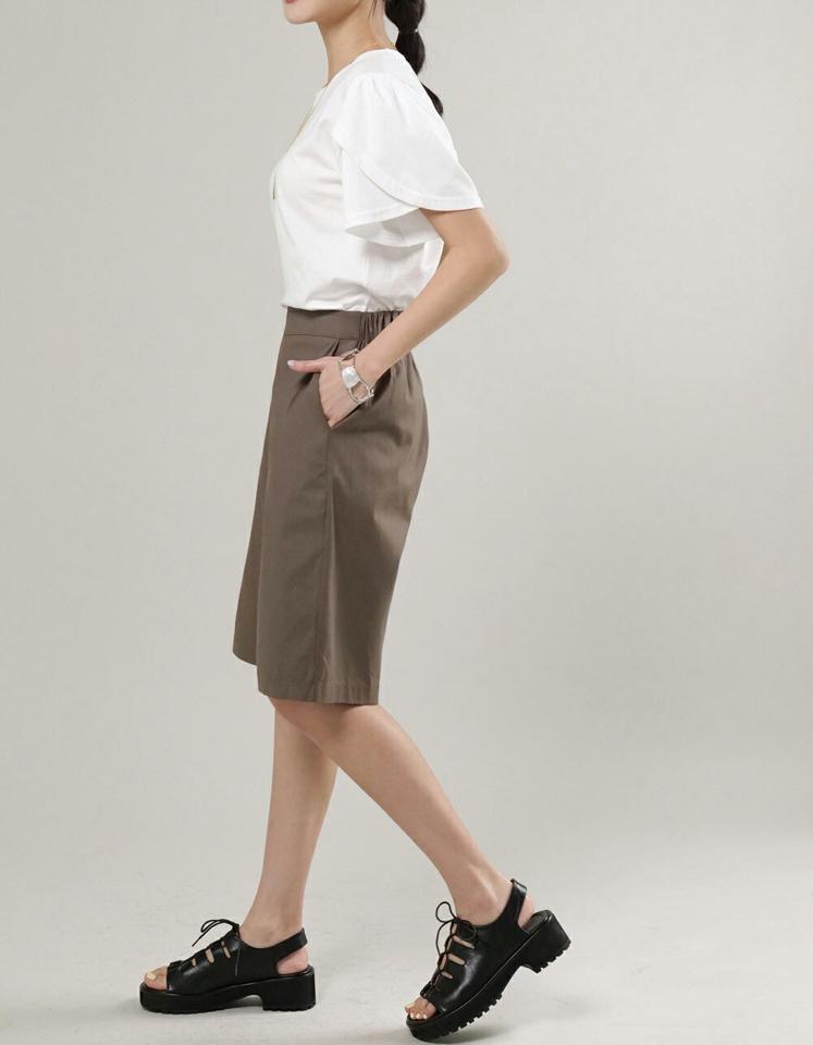 リネン混バックゴムハーフパンツ・b00740 レディース 【pt】 韓国ファッション ボトムス パンツ ハーフ丈 ハイウエスト リネン混 バックウエストゴム ワイド ストレート コットン混 無地 シンプル デイリー 大人カジュアル 春 夏 カジュアル