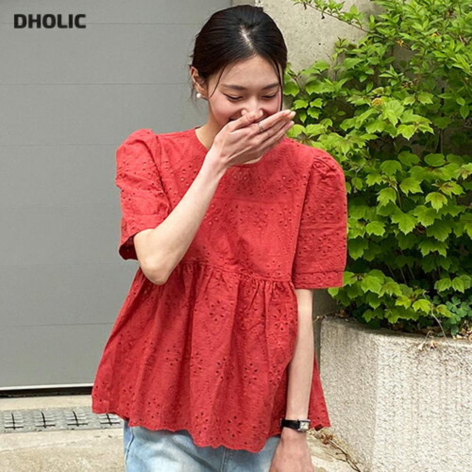 アイレットレースペプラムブラウス・b00694 レディース 【bl】 韓国ファッション トップス ブラウス ラウンドネック 半袖 パフスリーブ ショート丈 アイレット レースネック ペプラム ボリューム ルーズ ガーリー デート 大人 春 夏 カジュアル