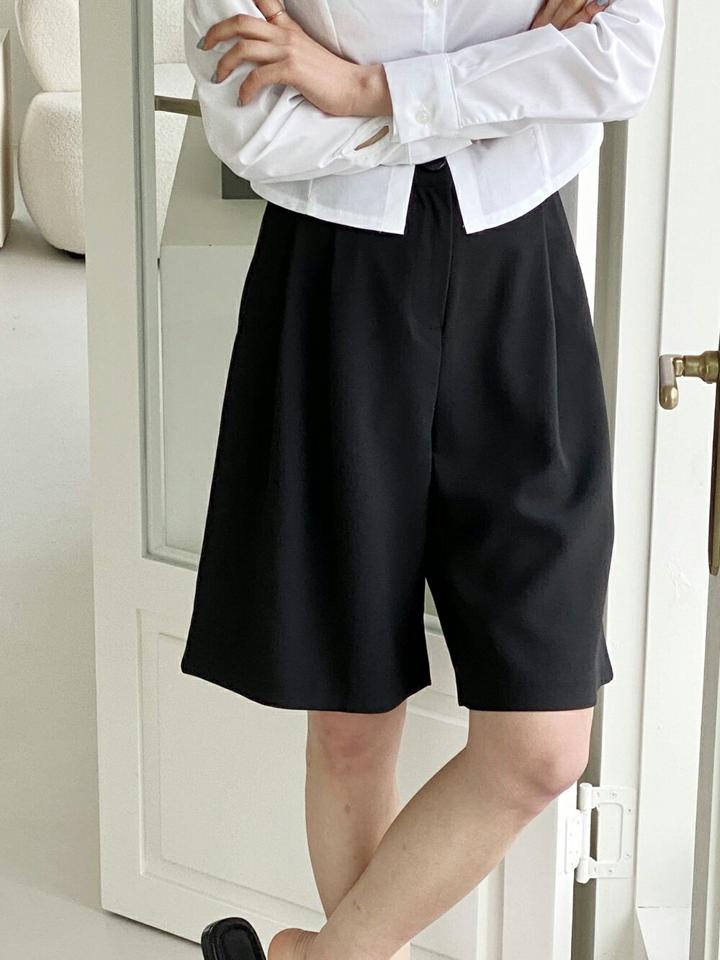 バックゴムタックハーフスラックス・p004642 レディース 【bl】 韓国ファッション ボトムス パンツ スラックス ハーフ丈 ハイウエスト バックウエストゴム タック ワイド ルーズフィット 無地 モード シンプル デイリー 春 夏 カジュアル MKT