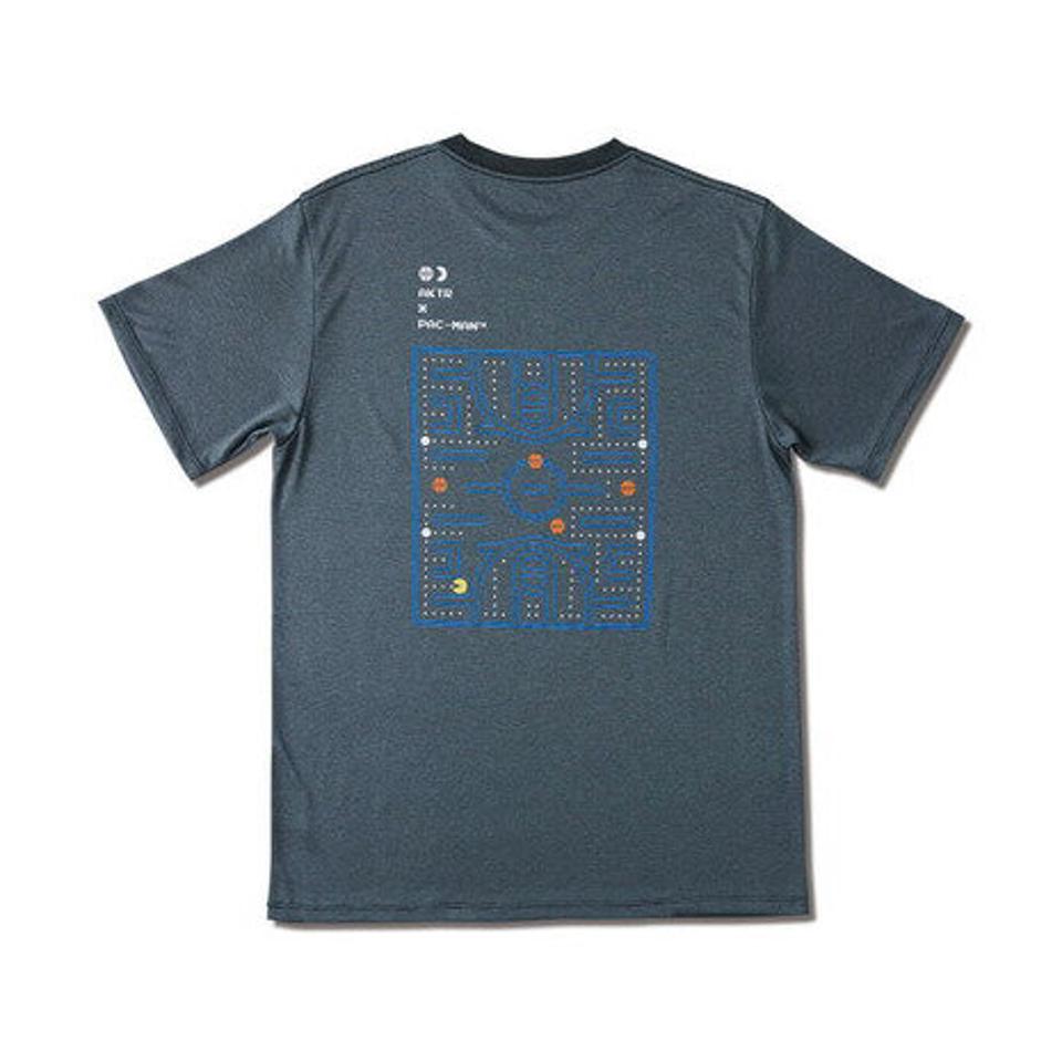 アクター(AKTR)(メンズ、レディース)バスケットボールウェア PAC-MAN×AKTR MAZE SPORTS Tシャツ 221-088005 GY