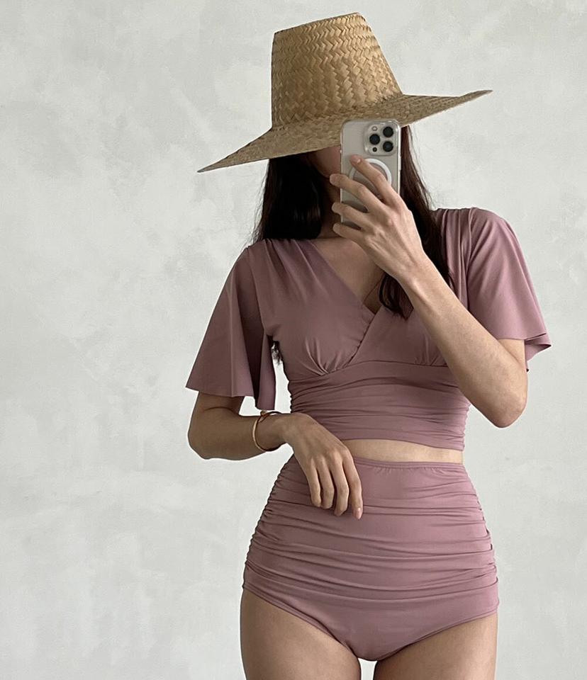 カップ付フレアスリーブギャザービキニ・p004655 レディース 【bw】 韓国ファッション 水着 スイムウェア ビキニ セット バントゥビキニ カシュクール 半袖 フレアスリーブ ギャザー パンツ 三角 ハイウエスト 体型カバー 海 カジュアル MKT