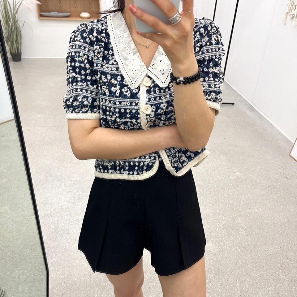 【4DAY限定SALE】花柄レースカラーボタンブラウス・p004631 レディース 【bl】ブラウス トップス 半袖 柄 模様 花柄 襟コン 総柄 レース パフ袖 パフスリーブ 春 夏 かわいい 可愛い ユニーク 個性的 キュート 韓国ファッション MKT