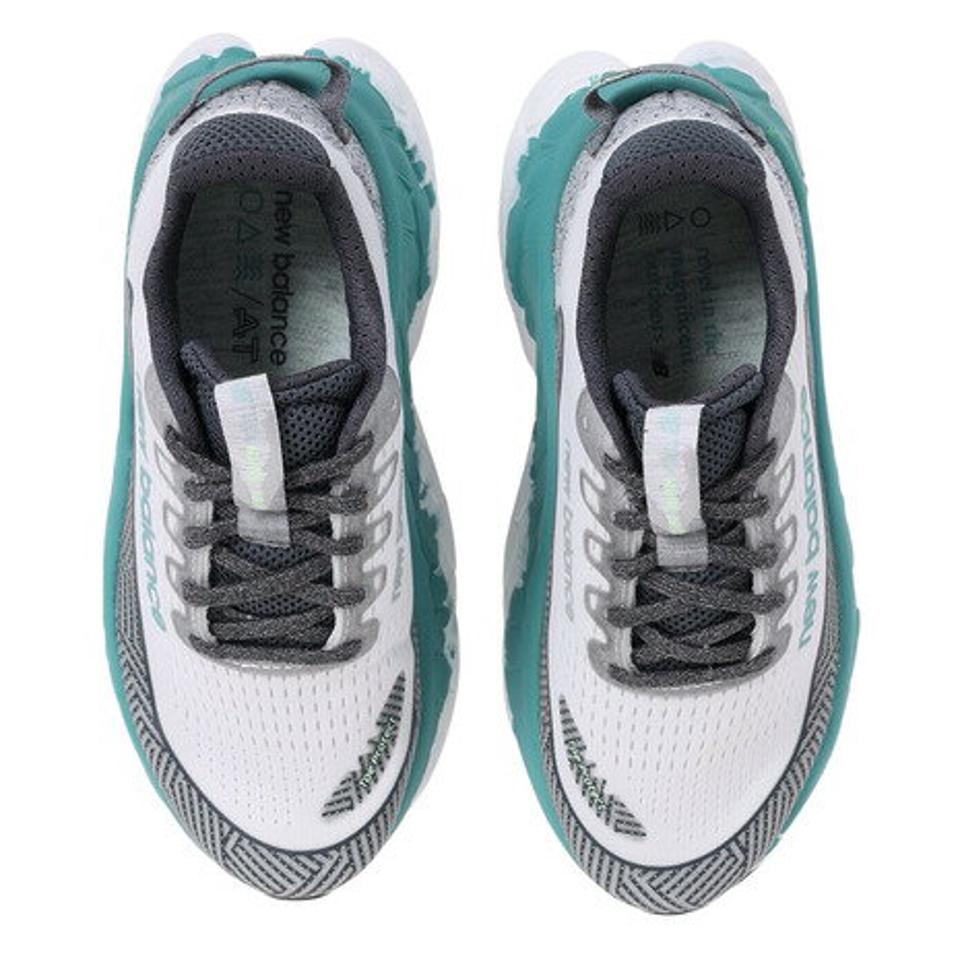 ニューバランス（new balance）（レディース）カジュアルシューズ フレッシュフォーム X トレイル モア v3 ホワイト グリーン WTMORLW3D スニーカー トレイル