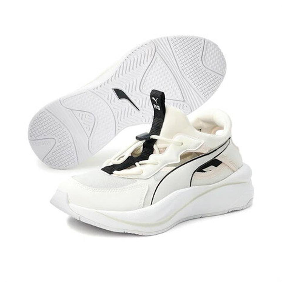 【6/5 24h限定 エントリー＆対象4店舗買い回りで最大P10倍！】プーマ（PUMA）（レディース）スポーツサンダル ランニングシルエット カーブ ミュール ホワイト 38841805 スニーカー スリッポン 軽量 通気性
