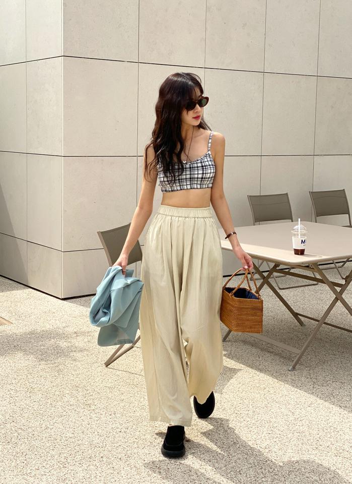 イージーワイドパンツ・r72253 レディース 【pt】 韓国ファッション ボトムス パンツ ロング丈 フルレングス ハイウエスト イージー ウエストゴム ワイド オーバーフィット 無地 レトロ カラバリ デイリー 春 夏 カジュアル