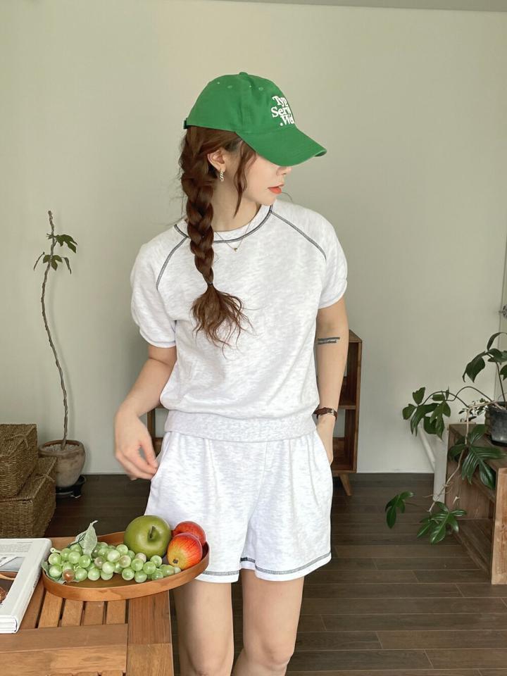 ステッチ半袖スウェット&ショートパンツSET・p005091 レディース 【pt】 韓国ファッション セットアップ スウェット トレーナー 半袖 ラグランスリーブ ステッチ ゆったり パンツ ショート丈 ウエストゴム ワイド 無地 春 夏 カジュアル MKT