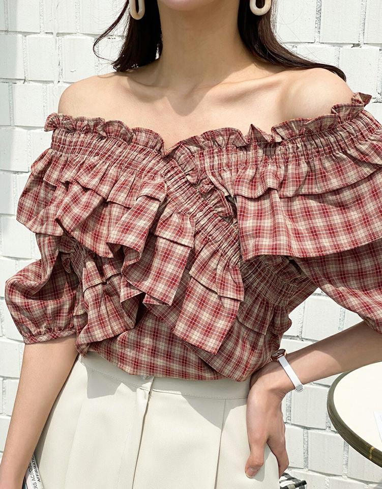 2TYPEフリル2WAYブラウス・t00611 レディース 【bl】 韓国ファッション トップス ブラウス オフショルダー Vネック 半袖 フリル チェック 無地 ボリューム ショート丈 ガーリー 大人カジュアル お出かけ ラブリー 春 夏 カジュアル