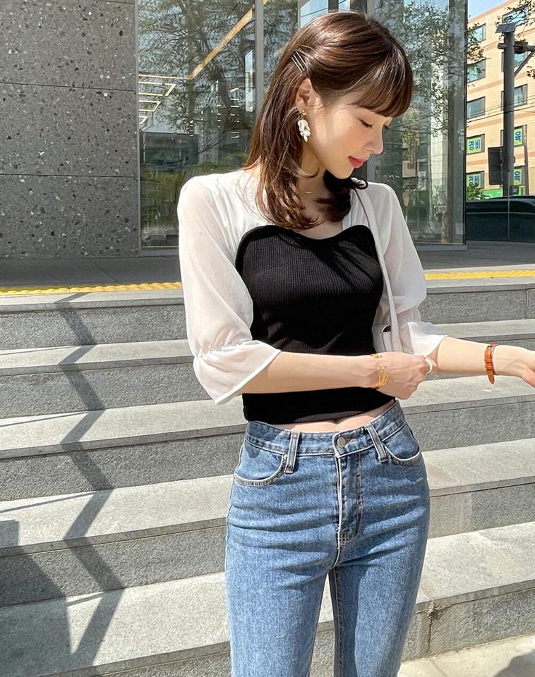 【10%OFF】ハートネックドッキングTシャツ・t00801 レディース 【tops】 韓国ファッション トップス Tシャツハートネック 半袖 7分袖 クロップド ドッキング リブ 配色 スリムフィット 細身 無地 ガーリー お出かけ 大人カジュアル 春 夏 カジュアル kw