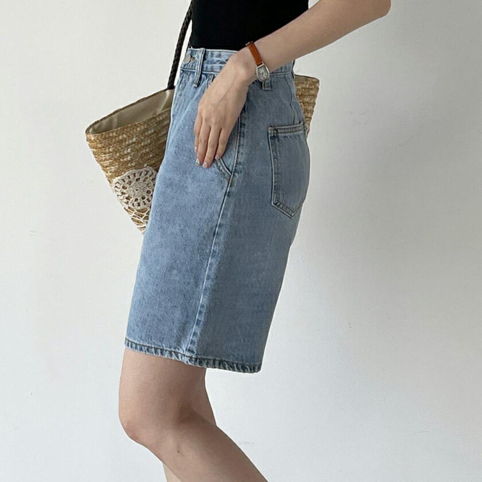 ライトブルーデニムハーフパンツ・t00829 レディース 【pt】 韓国ファッション ボトムス パンツ ハーフ丈 デニムパンツ ハイウエスト ライトブルー ステッチ ワイド ルーズフィット ポケット ウォッシュ 無地 レトロ デイリー 春 夏 カジュアル