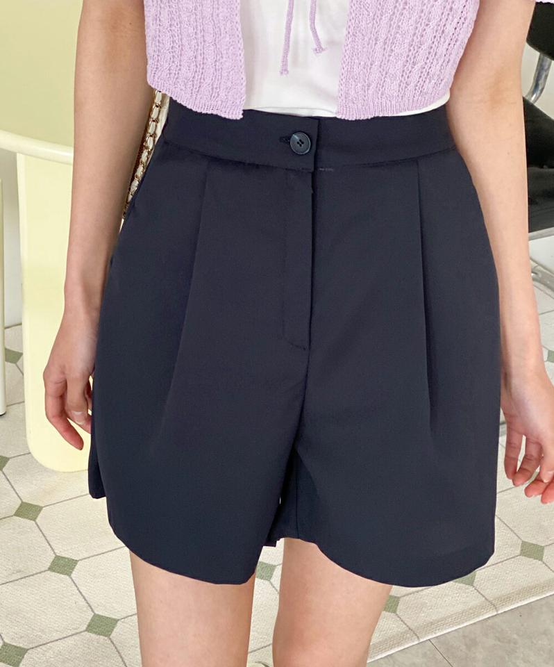 ワンタックショートパンツ・t00635 レディース 【pt】 韓国ファッション ボトムス パンツ ショート丈 ハイウエスト ワンタック ワイド サイドポケット 無地 シンプル モード 大人カジュアル お出かけ 春 夏 カジュアル