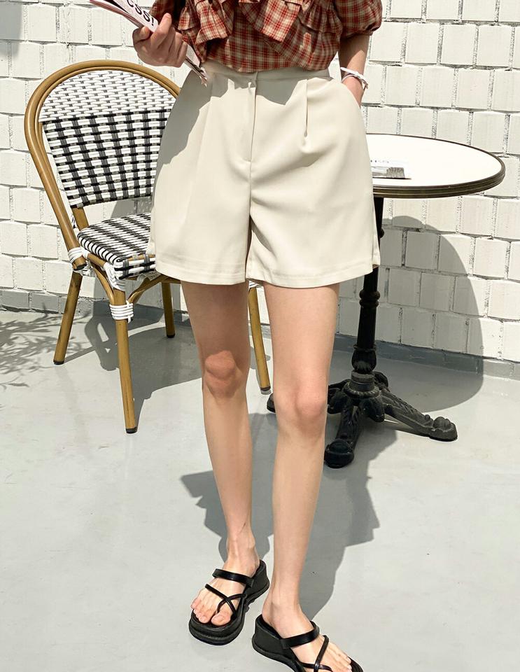 ワンタックショートパンツ・t00635 レディース 【pt】 韓国ファッション ボトムス パンツ ショート丈 ハイウエスト ワンタック ワイド サイドポケット 無地 シンプル モード 大人カジュアル お出かけ 春 夏 カジュアル