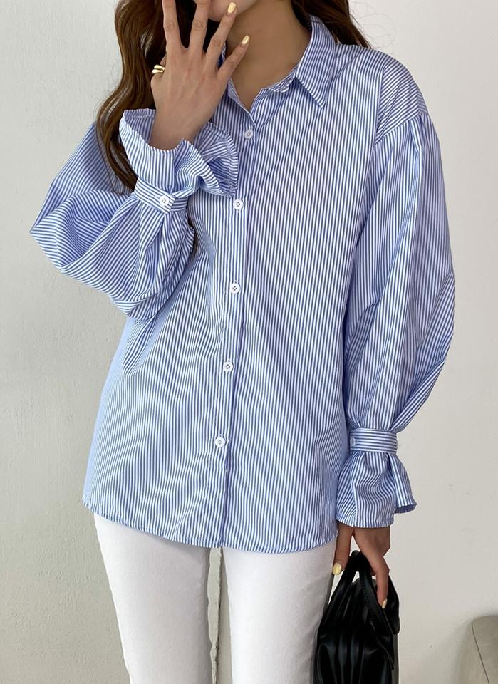 【24Hタイムセール】ストラップスリーブストライプシャツ・b00706 レディース 【tops】 韓国ファッション トップス シャツ 長袖 ストライプ カラーネック ワイド ドロップショルダー ラウンドヘム 大人 爽やか 端正 着回し カジュアル 春 夏 カジュアル