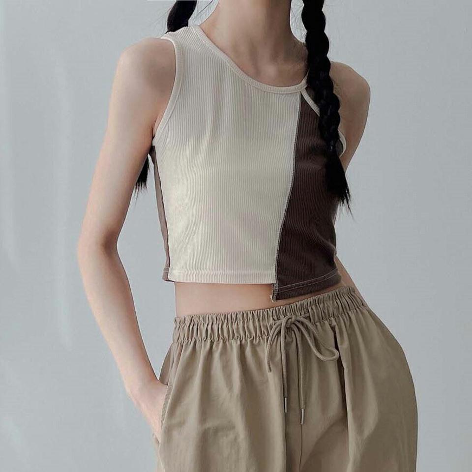 バイカラーノースリーブ・p004886 レディース 【tops】 韓国ファッション トップス ノースリーブ ラウンドネック クロップド ショート丈 バイカラー 配色 アンバランス スリムフィット 無地 ユニーク ストリート 春 夏 カジュアル MKT