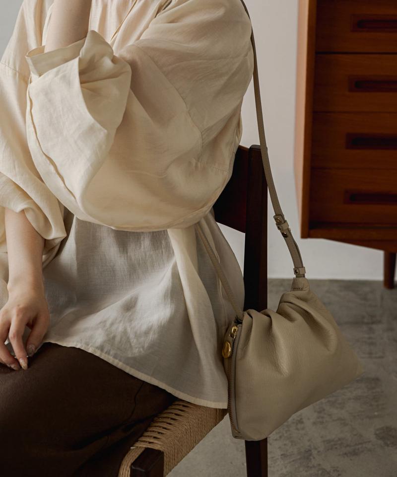 《gem_by russet》レザーミニショルダーバッグ