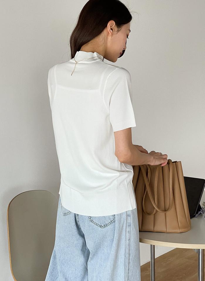ハーフネックスリット半袖ニット・t00724 レディース 【tops】 韓国ファッション トップス ニット ハーフネック 半袖 ショート丈 リブヘム スリット ナチュラルライン 薄手 サマーニット 無地 シンプル カラバリ デイリー 春 夏 カジュアル