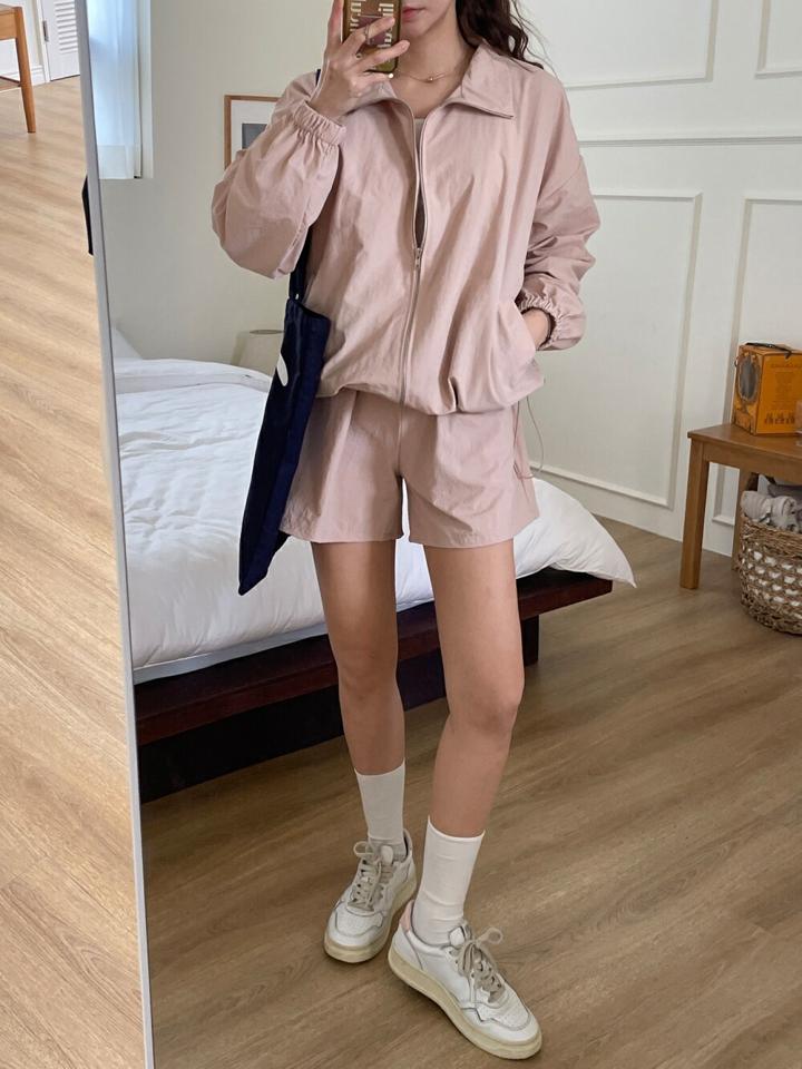 ドローコードジャンパー&ショートパンツSET・p005095 レディース 【pt】 韓国ファッション セットアップ ジャンパー ハイネック 長袖 ドローコード ルーズフィット パンツ ショート丈 ワイド ナイロン 無地 スポーツ 運動 春 夏 カジュアル MKT