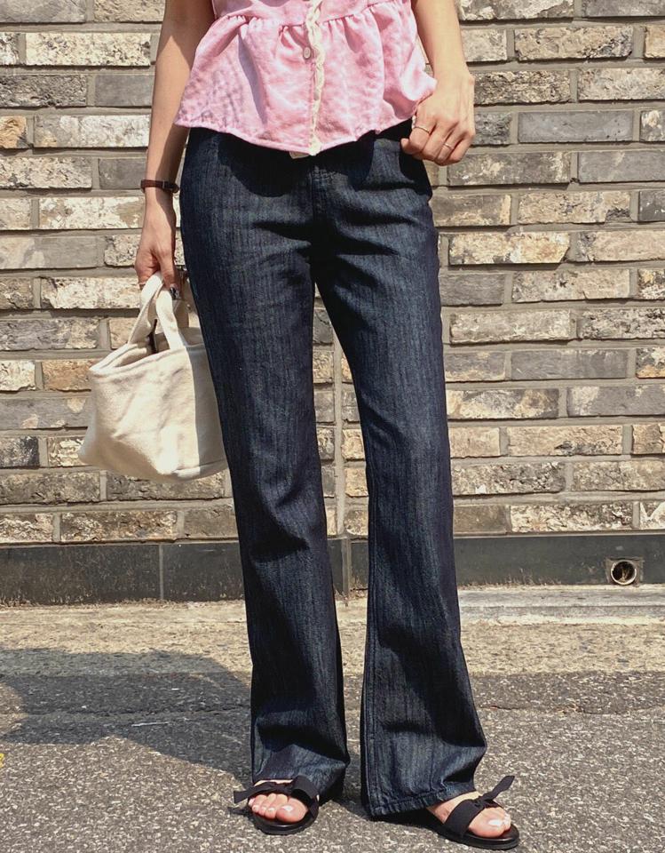 インディゴフレアデニムパンツ・t00615 レディース 【pt】 韓国ファッション ボトムス パンツ デニムパンツ デニム ロング丈 フルレングス インディゴブルー ストレート ワイド コットン 無地 レトロ シンプル デイリー 春 夏 カジュアル