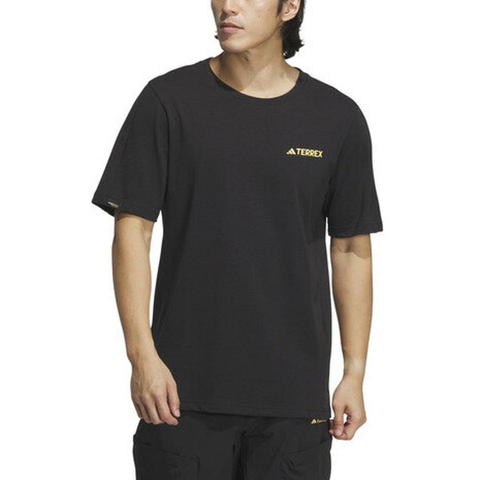 アディダス(adidas)(メンズ)CAMPYX 半袖Tシャツ BVZ67-IC1961 ブラック