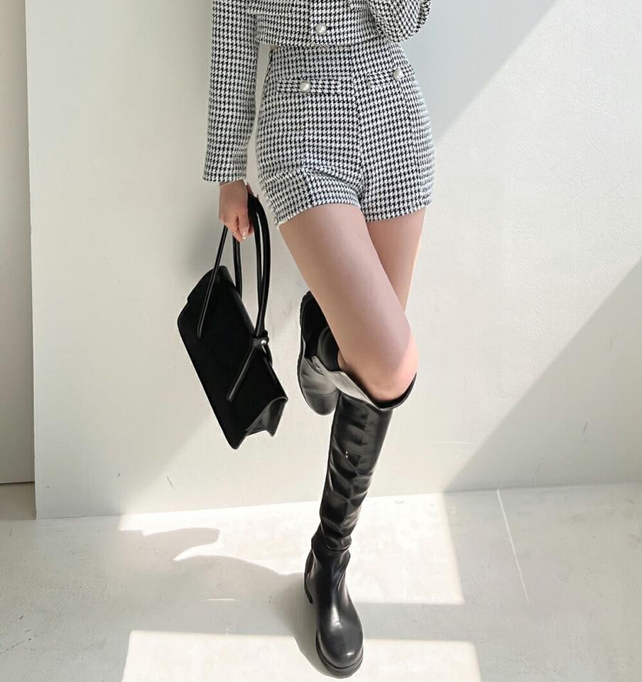 ツイードパール調ボタンショートパンツ・p005623 レディース 【pt】 韓国ファッション ボトムス パンツ ショート丈 ハイウエスト ハウンドトゥース ツイード クロップド パール調ボタン タイト ガーリー 春 夏 カジュアル MKT