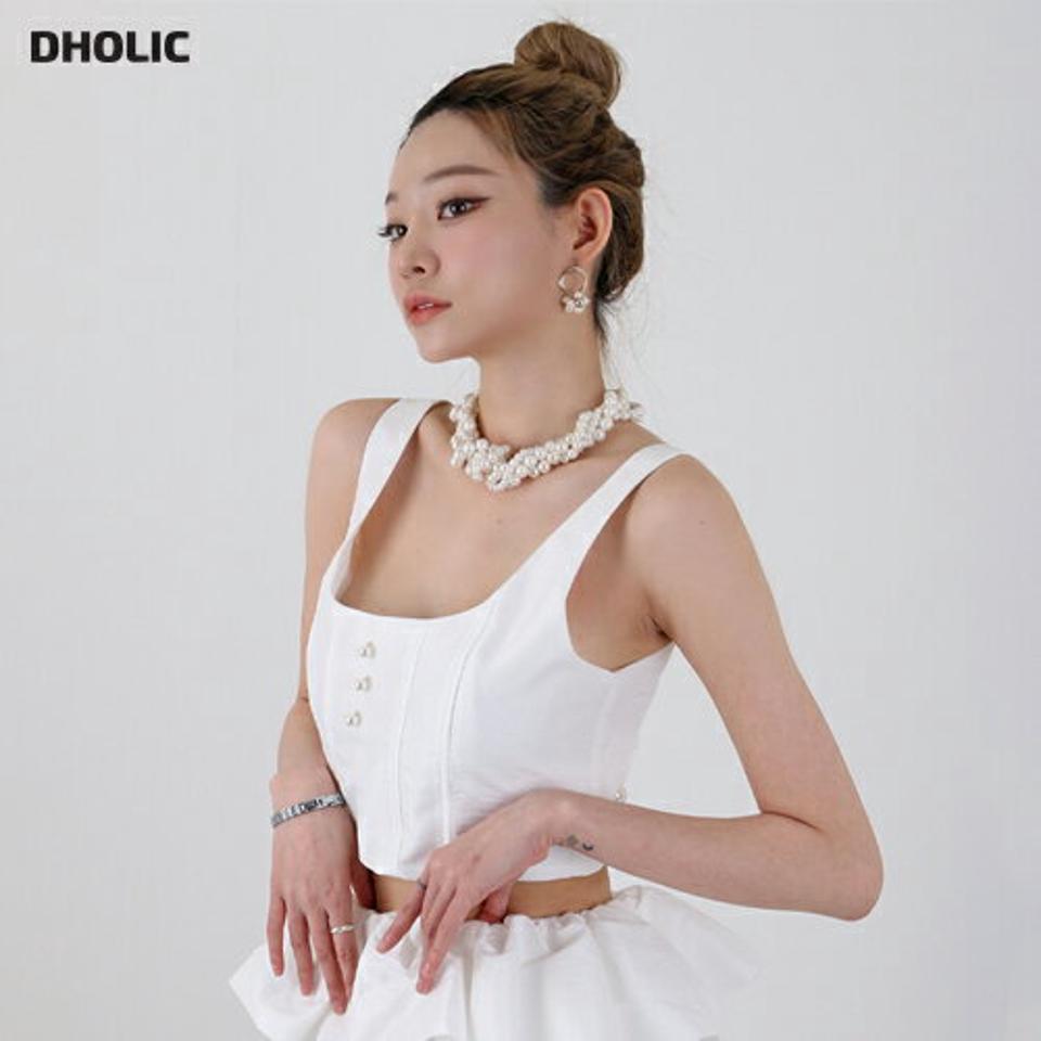 フェイクパールノースリーブ・p005551 レディース 【tops】 韓国ファッション トップス Uネック ノースリーブ クロップド ショート丈 フェイクパール スリムフィット 細身 ナイロン混 無地 ストリート 上品 大人 春 夏 カジュアル MKT