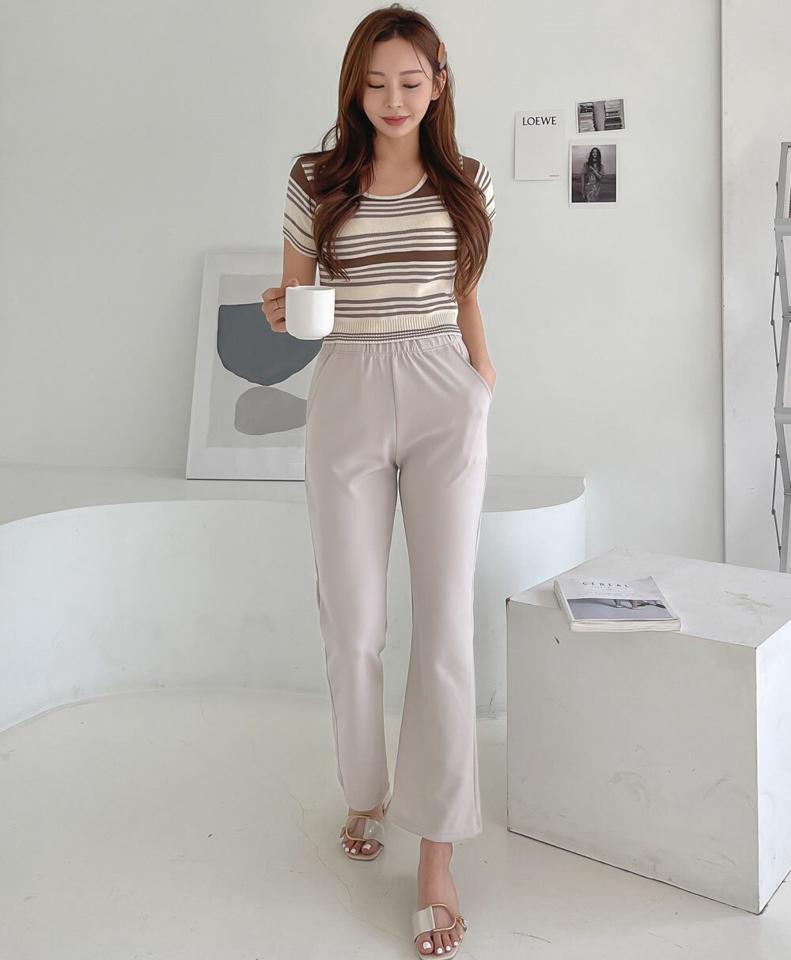 【マラソン特価】イージースリムフレアパンツ・p005505 レディース 【pt】 韓国ファッション ボトムス パンツ ロング丈 ハイウエスト イージー ウエストゴム フレア スリムフィット 細身 無地 フェミニン お出かけ モード 大人 春 夏 カジュアル MKT