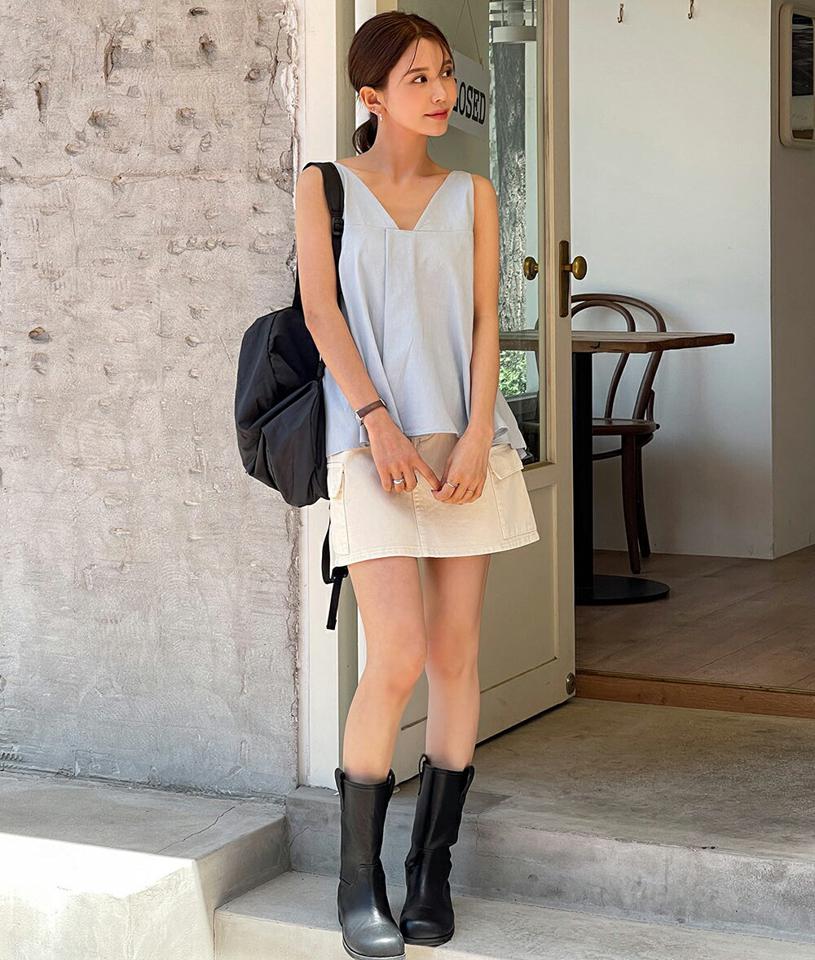 リネン混Vネックタックノースリーブ・t00847 レディース 【tops】 韓国ファッション トップス Vネック ノースリーブ 股丈 ショート丈 フレアスリーブ Aライン タック ゆったり 体型カバー リネン混 無地 フェミニン 春 夏 カジュアル