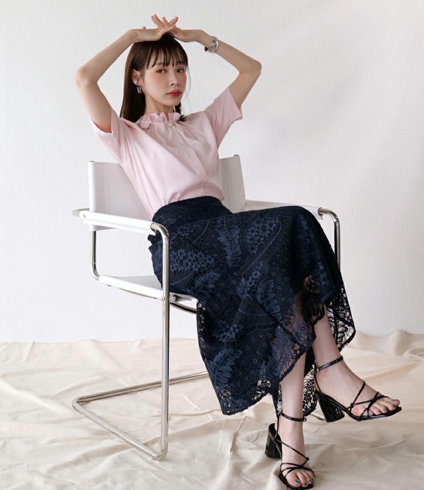 【4DAY限定SALE】タックボタンネックブラウス・b00956 レディース 【bl】 韓国ファッション トップス ブラウス ハーフネック タックボタンネック 半袖 ショート丈 パール長ボタン 無地 オフィスカジュアル フェミニン お出かけ 春 夏 カジュアル