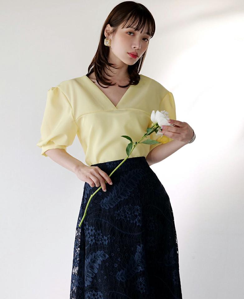 Vネックパフ半袖ブラウス・t00962 レディース 【bl】 韓国ファッション トップス ブラウス Vネック 半袖 パフスリーブ ショート丈 ドロップショルダー ボリューム 無地 ガーリー パステル お出かけ 春 夏 カジュアル