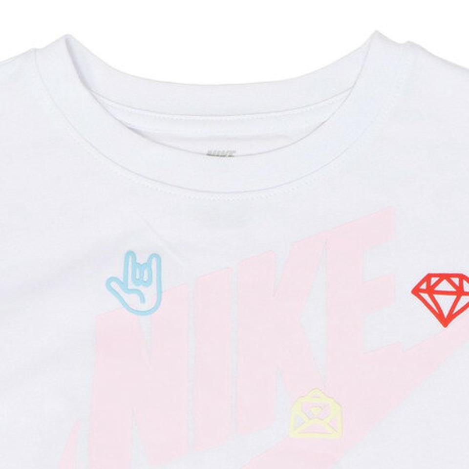 ナイキ(NIKE)(キッズ)半袖Tシャツ キッズ LOVE ICON BOXY 36K604-001 ※要サイズ確認