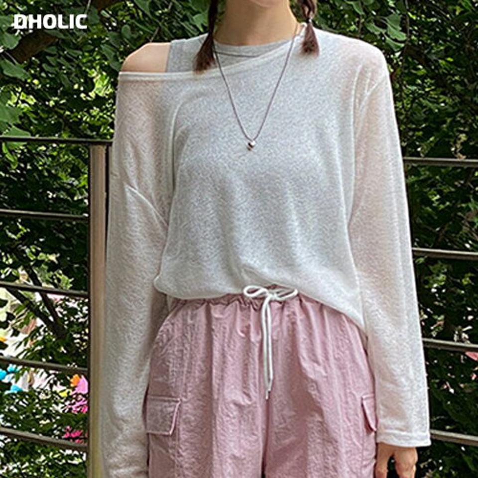 シアーロングスリーブTシャツ・t00686 レディース 【tops】 韓国ファッション トップス Tシャツ ボートネック 長袖 ドロップショルダー 股丈 シアー ルーズフィット 透け感 ゆったり 無地 大人カジュアル シンプル デイリー 春 夏 カジュアル