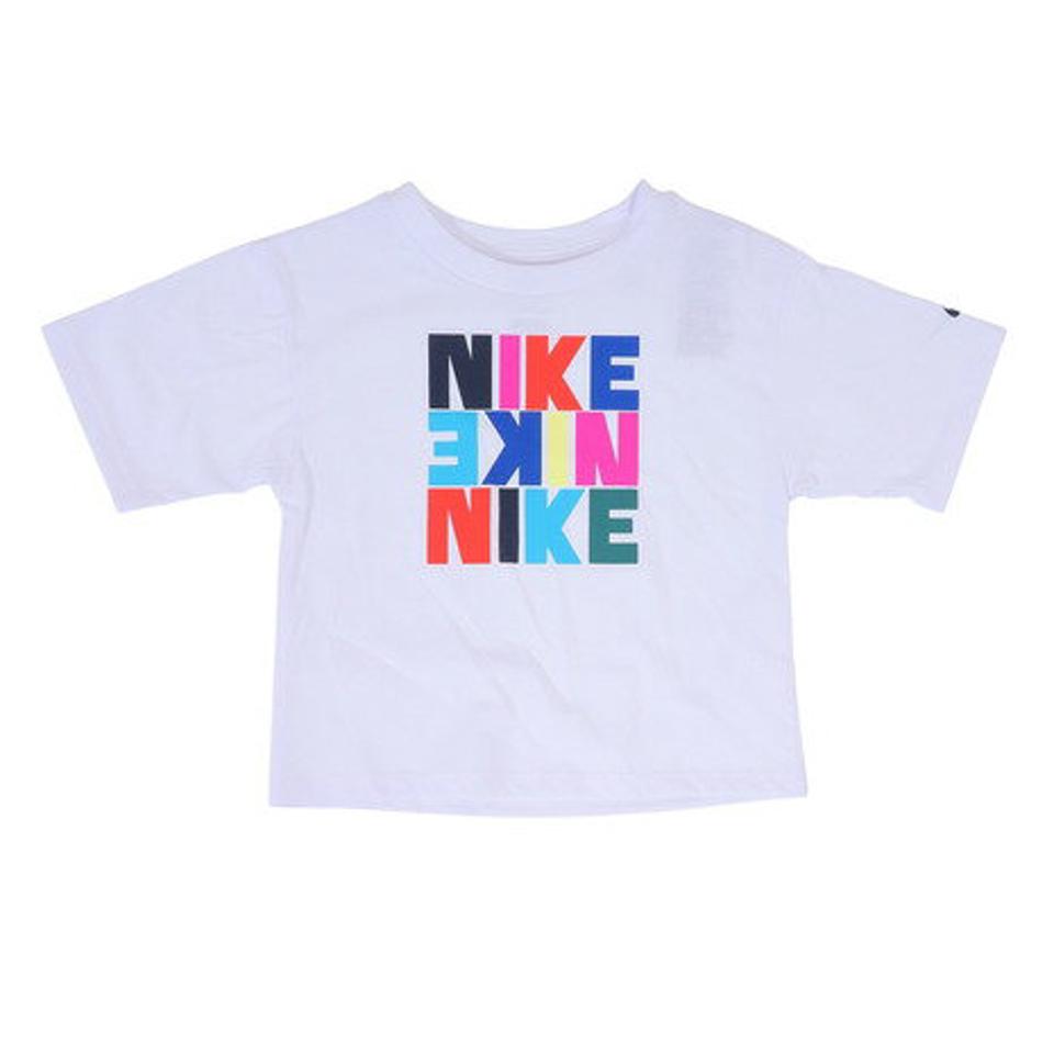 【1/25 24h限定 エントリー&対象3店舗買い回りで最大P10倍!】ナイキ(NIKE)(キッズ)半袖Tシャツ キッズ スナックパック ボクシー 26K637-001 ※要サイズ確認