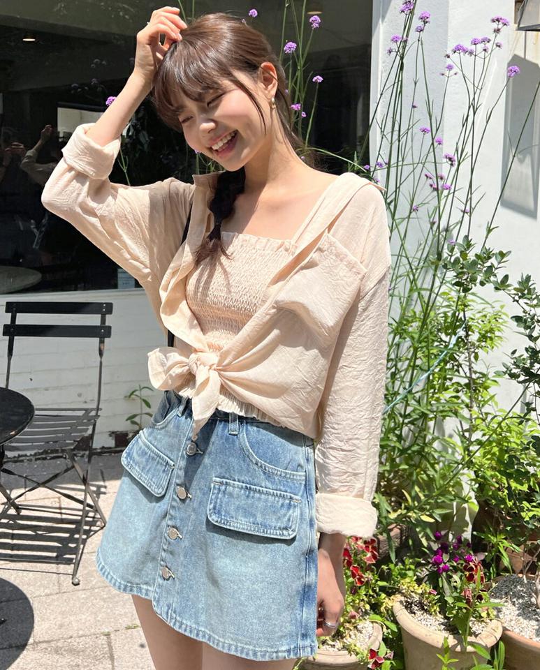 シャーリングキャミ&ルーズシャツSET・t01307 レディース 【tops】 韓国ファッション アンサンブル キャミソール スクエアネック クロップド シャーリング シャツ 長袖 ルーズフィット シアー 無地 ガーリー デイリー 春 夏 カジュアル