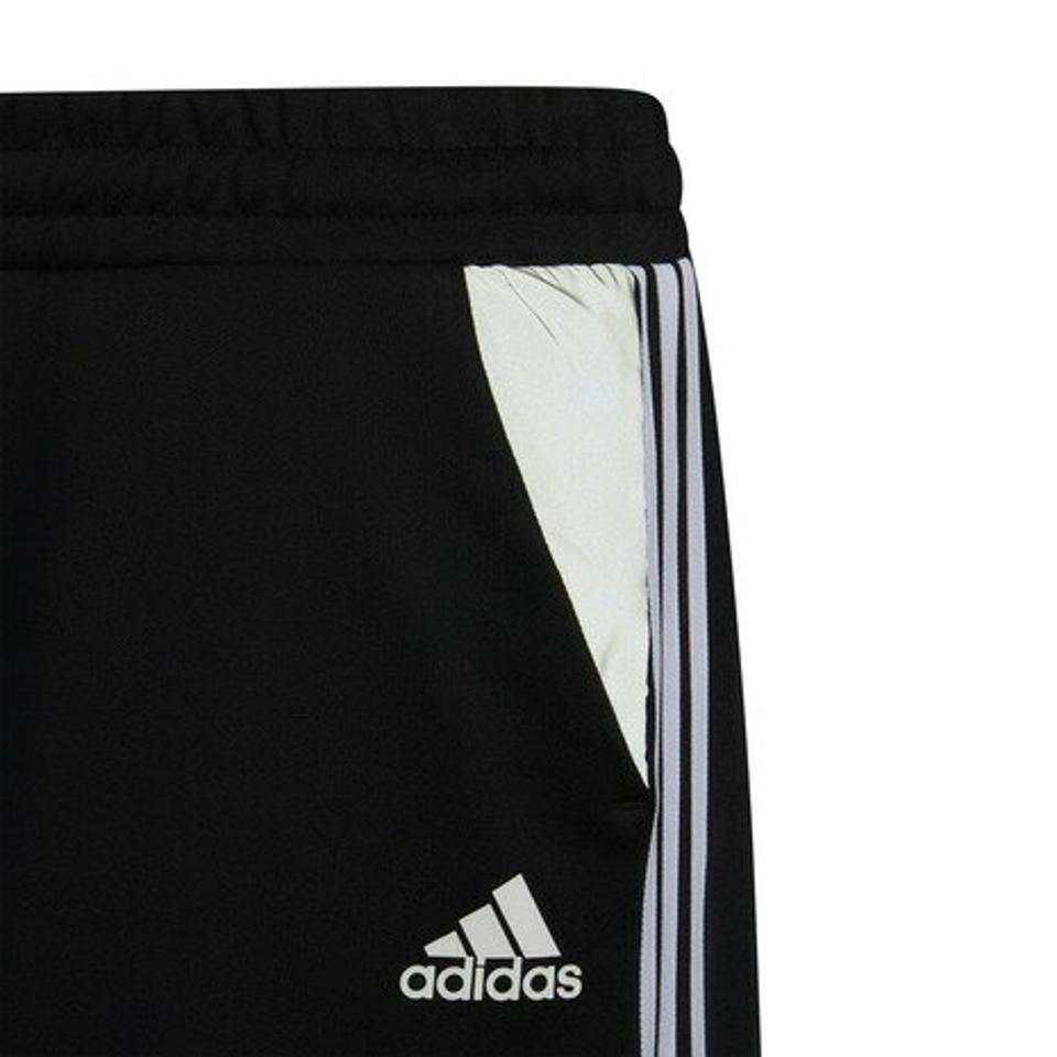 アディダス（adidas）（キッズ）ハーフパンツ キッズ プレゼンテーション トラックスーツ FQZ48-HM7153