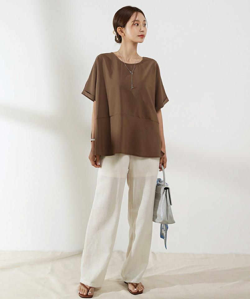 【4DAY限定SALE】ロールアップ半袖スリットブラウス・b01045 レディース 【bl】 韓国ファッション トップス ブラウス ラウンドネック 半袖 ドルマンスリーブ ロールアップ スリット ボクシー 体型カバー 無地 モード デイリー 春 夏 カジュアル