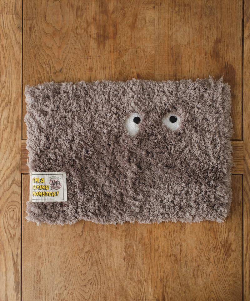 【AND PACKABLE】フライングモンスター　ラグ