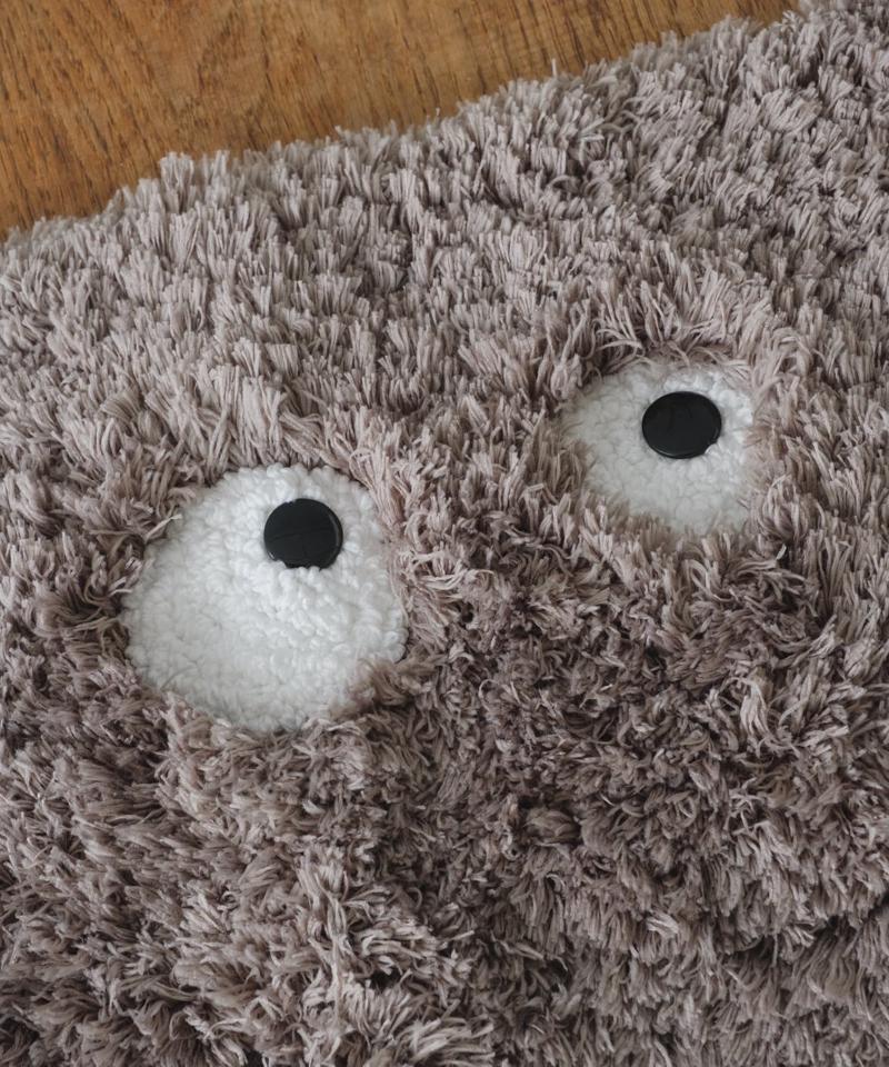 【AND PACKABLE】フライングモンスター　ラグ