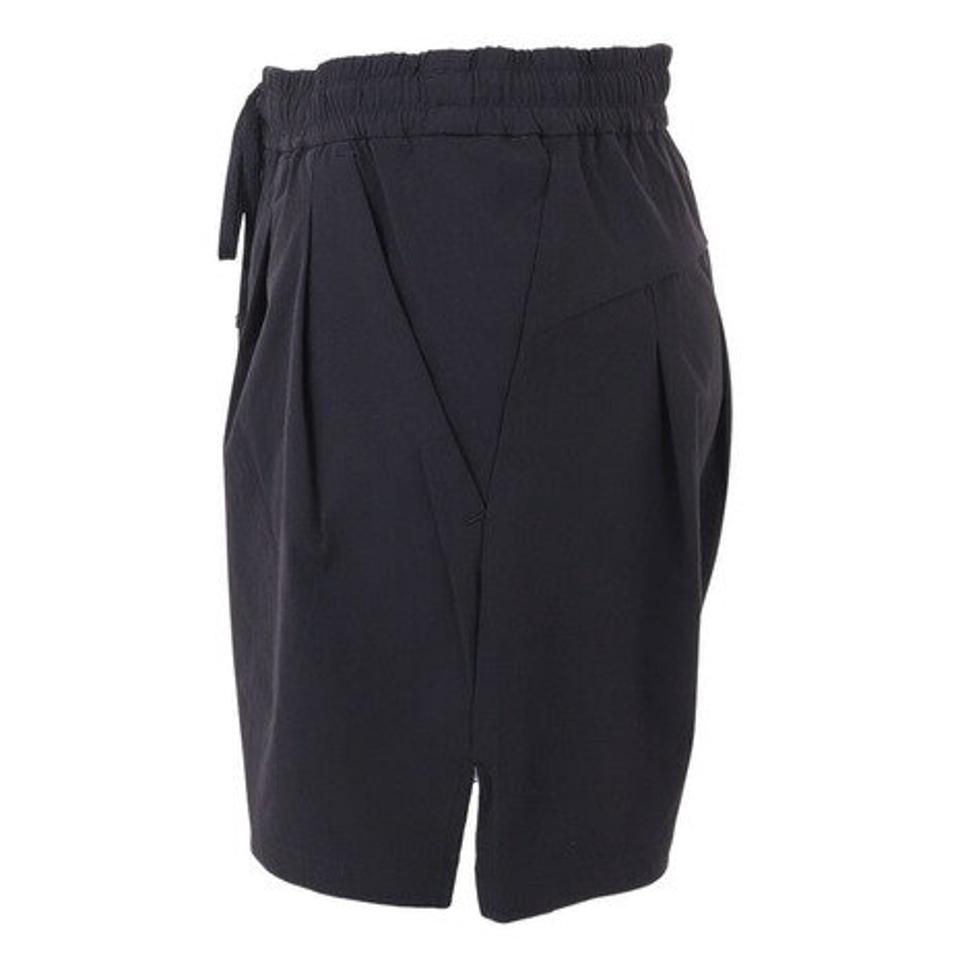 【10％OFFクーポン対象！7/5まで】ダンスキン（DANSKIN）（レディース）ショートパンツ レディース エッセンシャルフィットショート DC423155 K