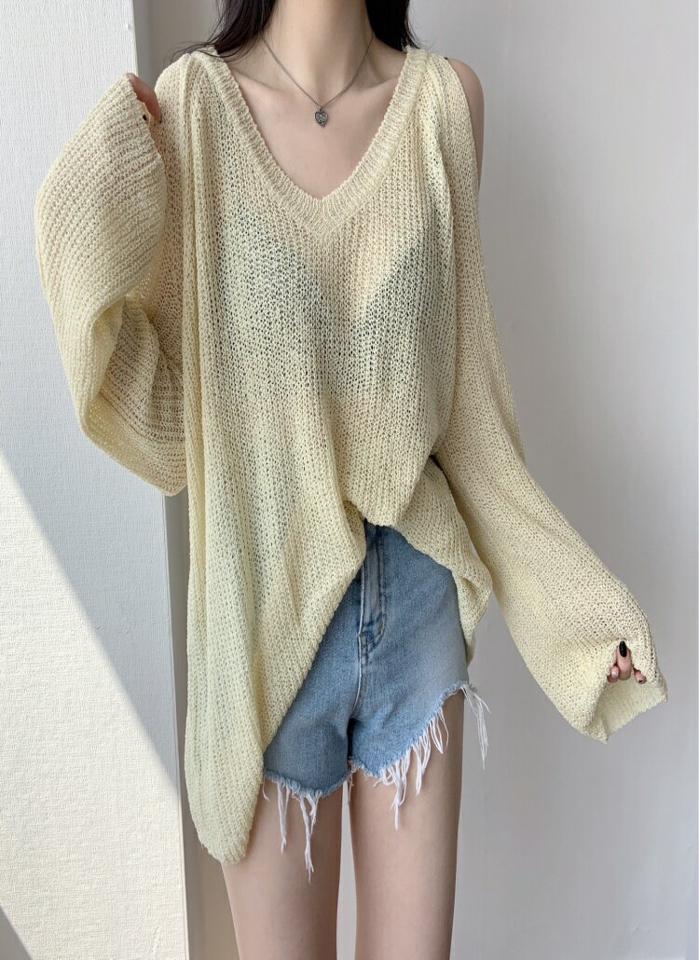 Vネックオープンショルダーニット・p006007 レディース 【tops】 韓国ファッション トップス ニット Vネック オープンショルダー 長袖 ミドル丈 リブ ルーズフィット ゆったり アクリル 無地 フェミニン お出かけ カラバリ 春 夏 MKT
