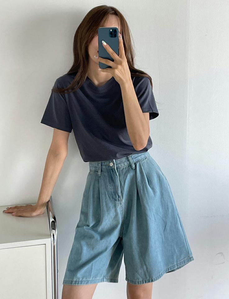ラウンドネック半袖Tシャツ・t01490 レディース 【tops】 韓国ファッション トップス Tシャツ ラウンドネック 半袖 ショート丈 股丈 ナチュラルライン コットン 綿100 無地 シンプル カラバリ ベーシック カジュアル デイリー 春 夏