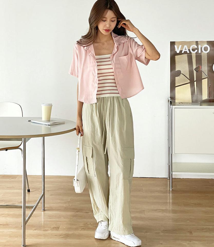 【4DAY限定SALE】ボーダーキャミ&半袖シャツSET・r01504 レディース 【tops】 韓国ファッション アンサンブル トップス キャミソール スクエアネック クロップド ボーダー シャツ カラーネック 半袖 ポケット ボクシー 無地 パステル カジュアル セット 春 夏