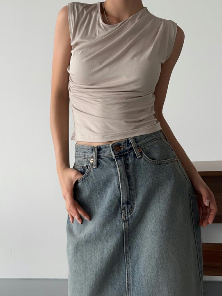 ラウンドドレープノースリーブ・p005976 レディース 【tops】 韓国ファッション トップス ラウンドネック ショルダータック ノースリーブ クロップド ショート丈 タック ドレープ ナチュラルライン 無地 モード シンプル 春 夏 MKT