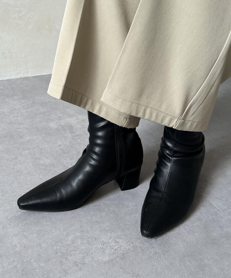 ポインテッドストレッチショートブーツ