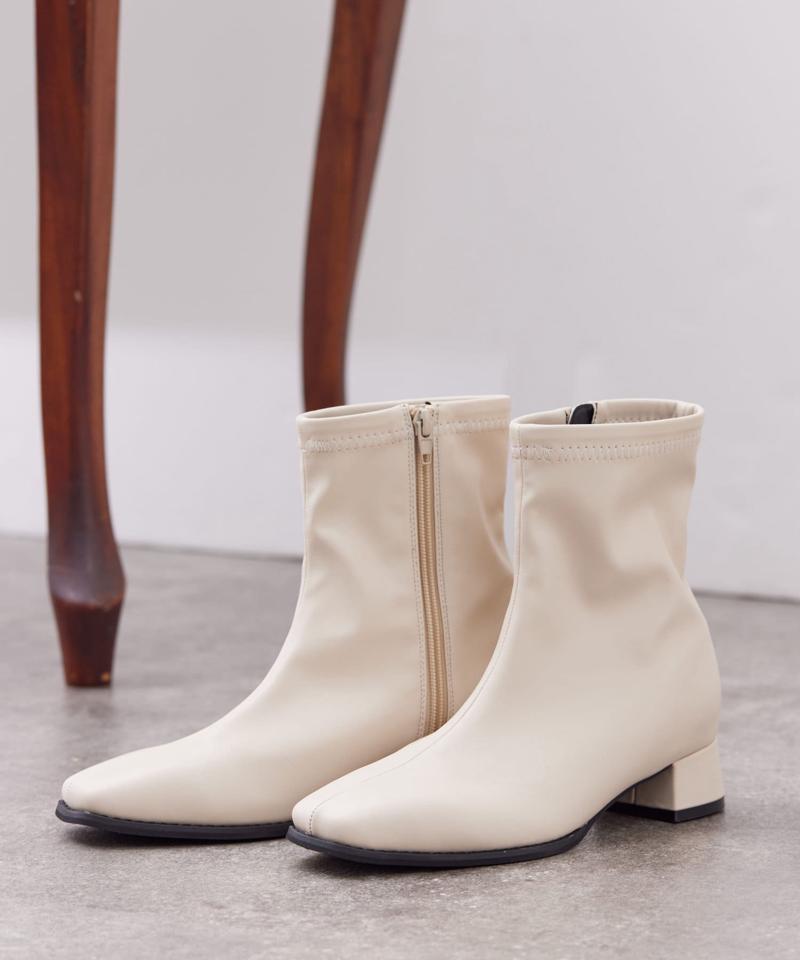 ストレッチショートブーツ