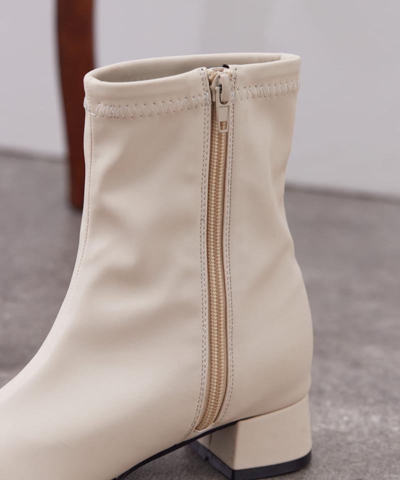 ストレッチショートブーツ