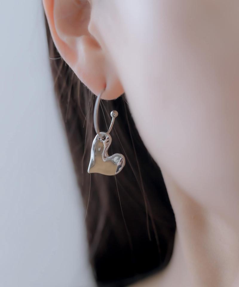 《金属アレルギー対応》ステンレス・ハート×フープピアス