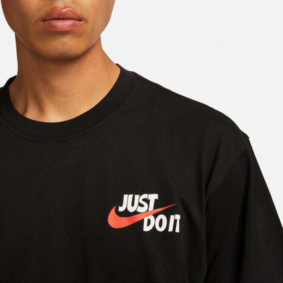 ナイキ(NIKE)(メンズ)バスケットボールウェア M90 スウッシュ 半袖Tシャツ FJ2324-010